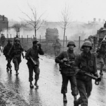 Arrivée de la 101e Division Airborne à Bastogne