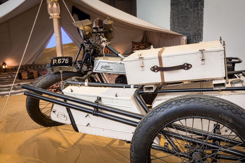 Gillet Sport avec side-car du lieutenant Robert Fabry, monocylindre 350cc, 1926, coll. Musée de la Vie wallonne