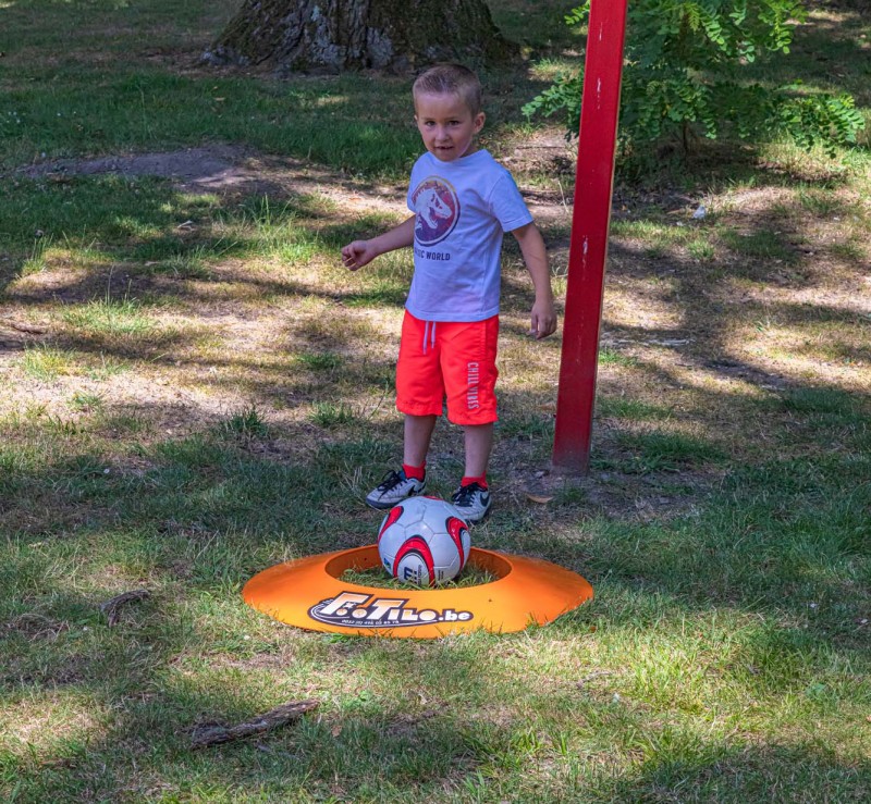 FOOTILO PARK: Country footgolf